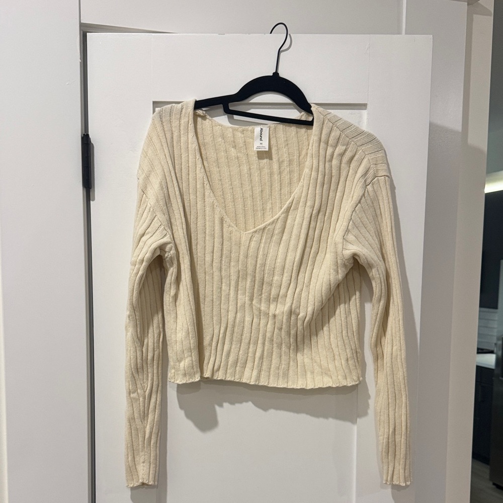 Abound Cream Ribbed V-Neck Cropped Top